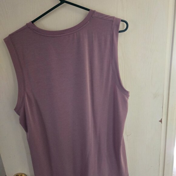 Tank top - Picture 3 of 3